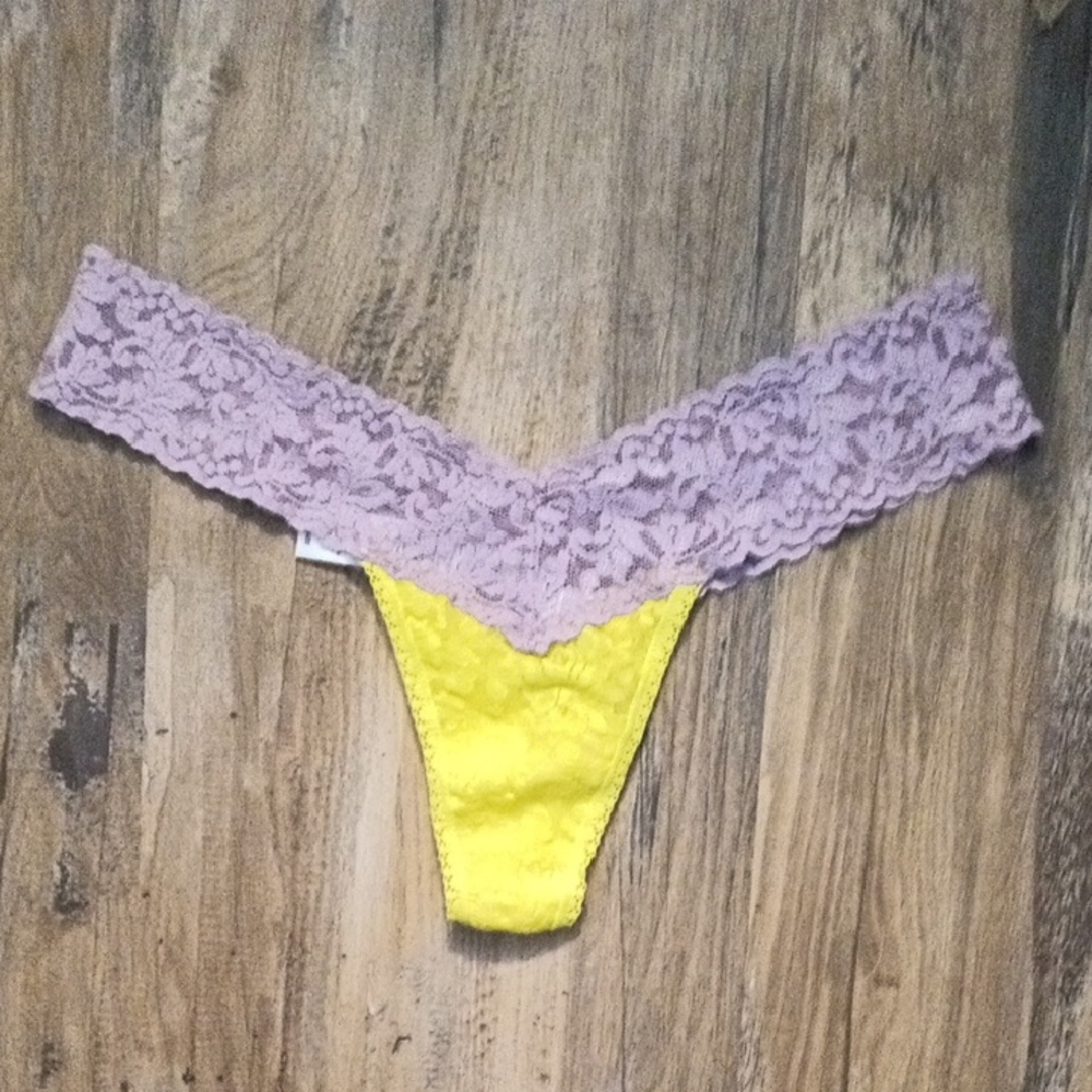 NWOT Hanky Panky Lavender and Yellow Lace Thong. Low Rise. Signature Lace. OS